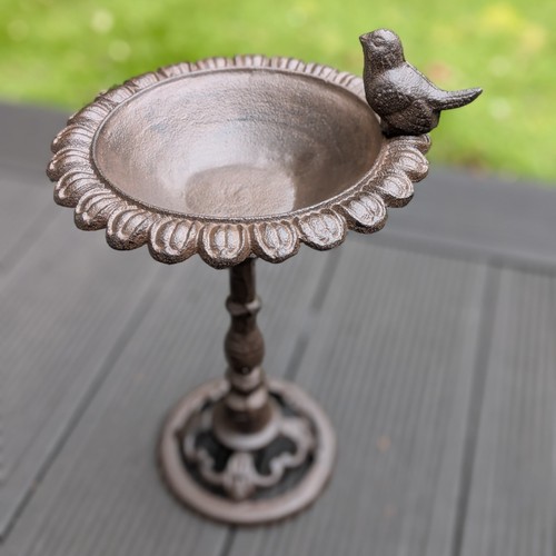 Cast iron 29cm tall bird - cast,